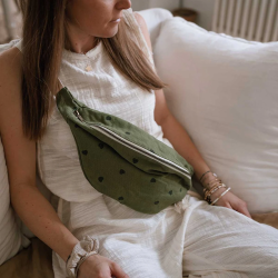 ROSE IN APRIL - SAC BANANE - CŒUR KAKI