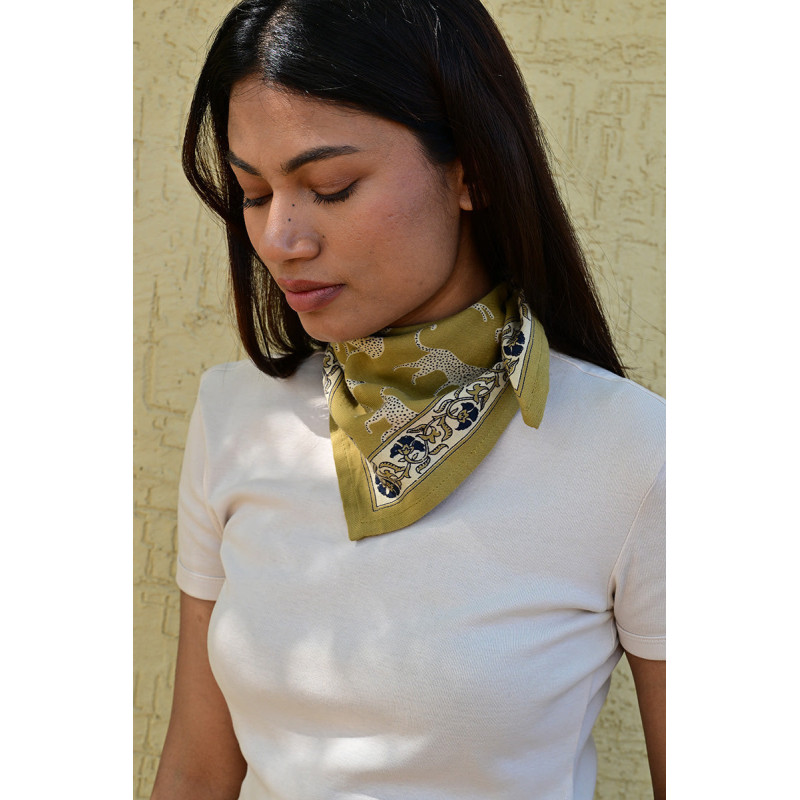 Byzantine petit foulard FAUVE Noix 50x50 cm block print indien coton